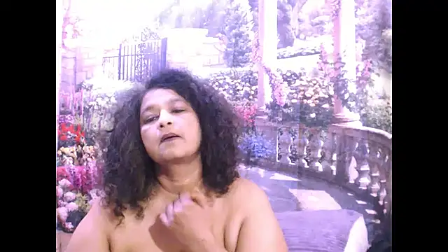 Snapshot of indianstar75 chatting on 03-13-25, 05:33 indianstar75 online show from 03-13-25, 05:33