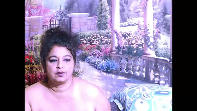 Snapshot of indianstar75 chatting on 03-14-25, 04:09 indianstar75 online show from 03-14-25, 04:09