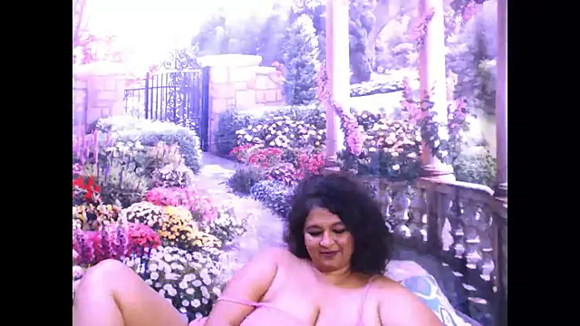 Snapshot of indianstar75 chatting on 03-15-25, 08:26 indianstar75 online show from 03-15-25, 08:26