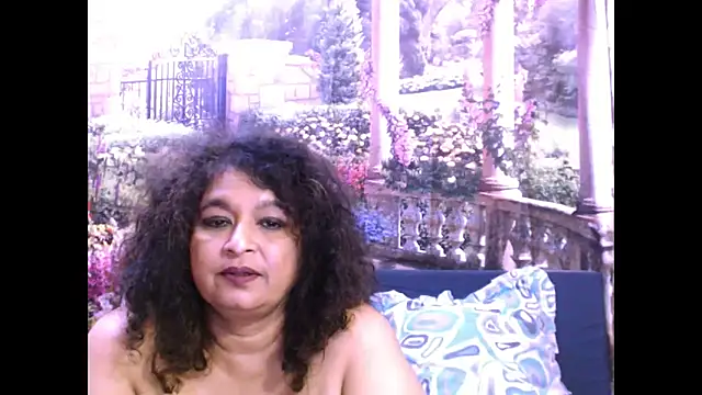 Snapshot of indianstar75 chatting on 03-20-25, 08:42 indianstar75 online show from 03-20-25, 08:42