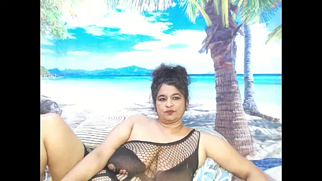 Snapshot of indianstar75 chatting on 09-24-25, 08:34 indianstar75 online show from 09-24-25, 08:34