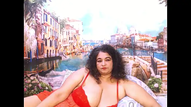 Snapshot of indianstar75 chatting on 10-06-25, 05:10 indianstar75 online show from 10-06-25, 05:10