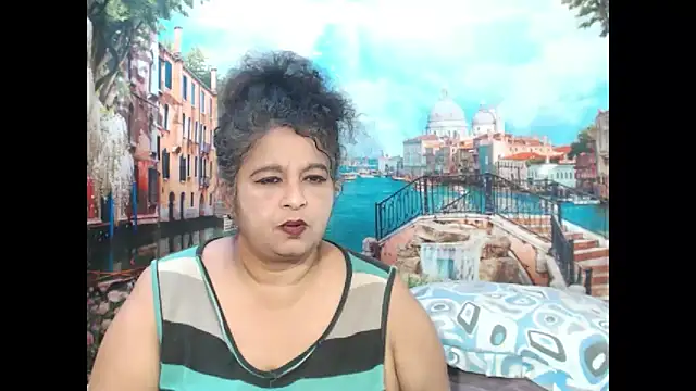 Snapshot of indianstar75 chatting on 10-10-25, 05:45 indianstar75 online show from 10-10-25, 05:45