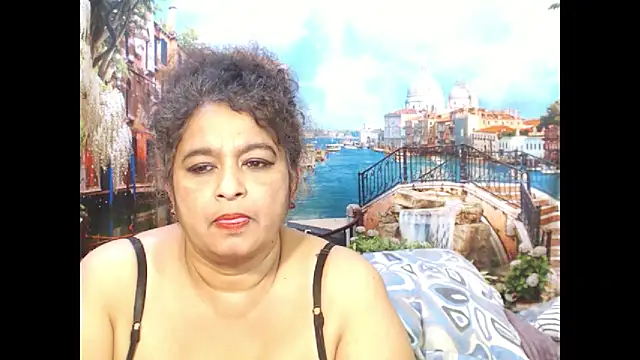 Snapshot of indianstar75 chatting on 10-12-25, 06:07 indianstar75 online show from 10-12-25, 06:07