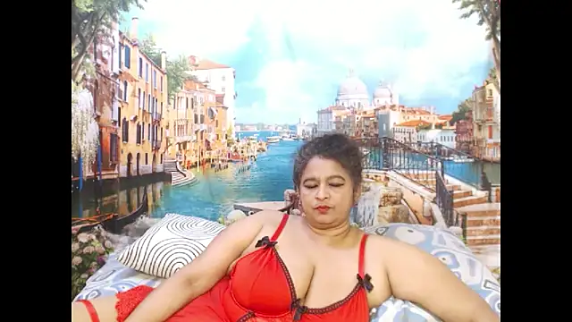 Snapshot of indianstar75 chatting on 10-20-25, 06:30 indianstar75 online show from 10-20-25, 06:30