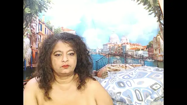 Snapshot of indianstar75 chatting on 10-24-25, 06:32 indianstar75 online show from 10-24-25, 06:32