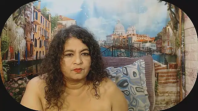 Snapshot of indianstar75 chatting on 10-28-25, 06:10 indianstar75 online show from 10-28-25, 06:10