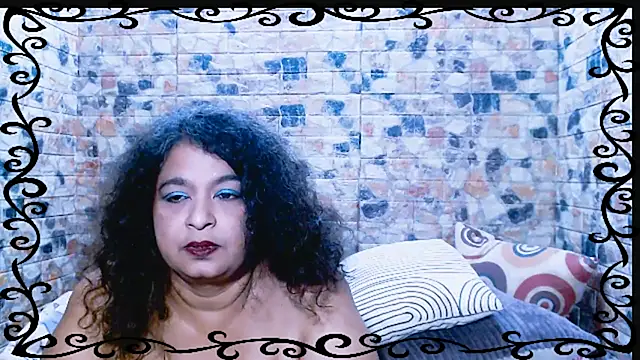 Snapshot of indianstar75 chatting on 11-20-25, 05:23 indianstar75 online show from 11-20-25, 05:23