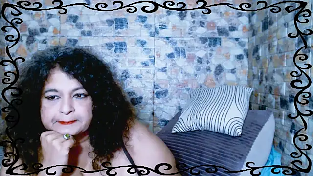 Snapshot of indianstar75 chatting on 12-02-25, 07:36 indianstar75 online show from 12-02-25, 07:36