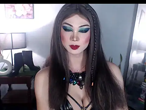 Snapshot of MagneticBeauty chatting on 09-21-25, 12:23 MagneticBeauty online show from 09-21-25, 12:23