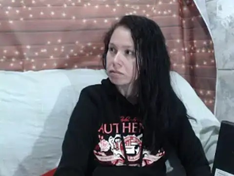 Venusluxodomme online show from 11-06-25, 07:26