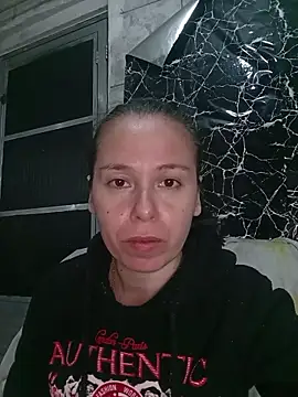 Venusluxodomme online show from 06-06-26, 06:07