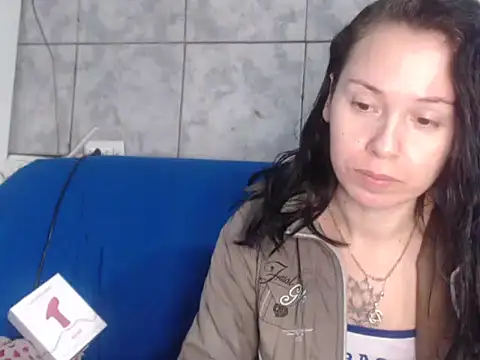Venusluxodomme online show from 06-30-26, 11:17