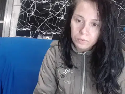 Venusluxodomme online show from 07-13-26, 02:03