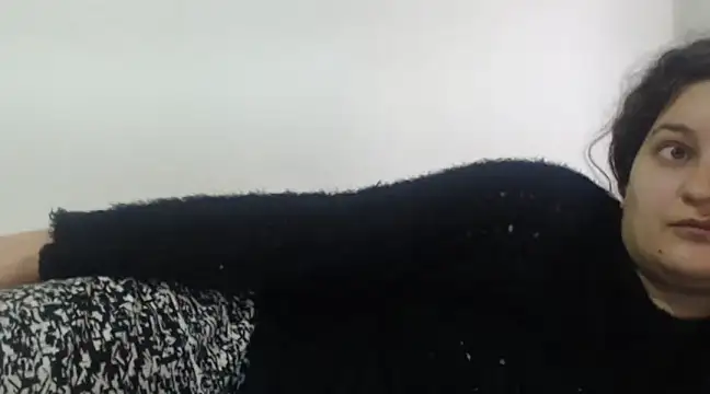 flowerlauren online show from 02-02-25, 09:08