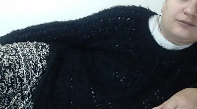 flowerlauren online show from 02-04-25, 03:36