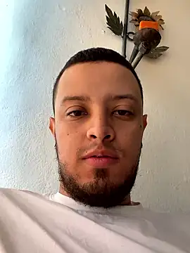 Snapshot of StativeRich chatting on 01-10-26, 07:04 StativeRich online show from 01-10-26, 07:04