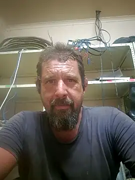 Snapshot of TryingWind chatting on 02-17-25, 12:27 TryingWind online show from 02-17-25, 12:27