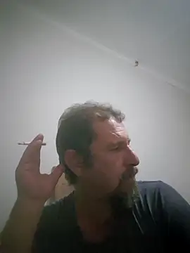 Snapshot of TryingWind chatting on 02-17-25, 06:48 TryingWind online show from 02-17-25, 06:48