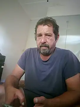 Snapshot of TryingWind chatting on 03-02-25, 03:05 TryingWind online show from 03-02-25, 03:05