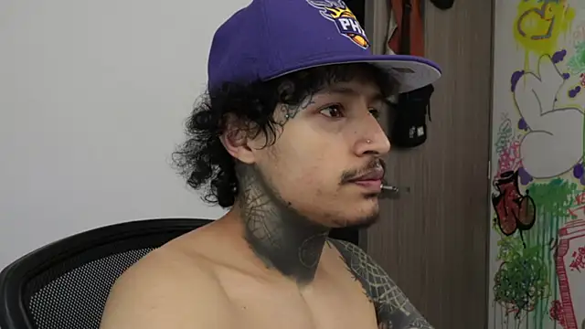 trieone online show from 02-13-26, 01:45