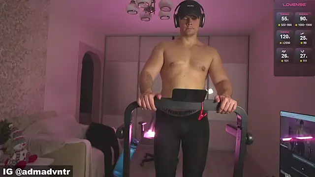 Snapshot of Rus_adventure7 chatting on 01-14-26, 08:25 Rus adventure7 online show from 01-14-26, 08:25