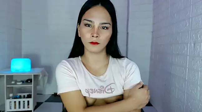 Snapshot of urnaughtydolly69 chatting on 01-22-25, 12:17 urnaughtydolly69 online show from 01-22-25, 12:17