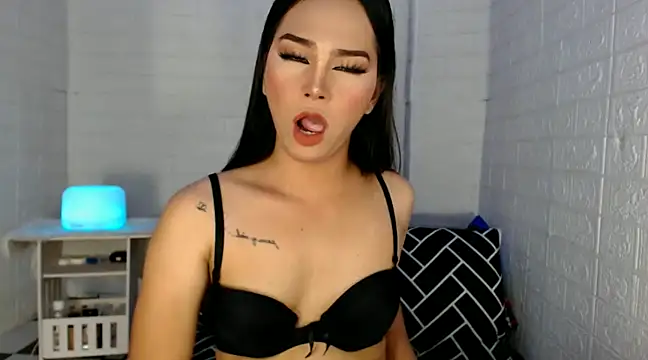 Snapshot of urnaughtydolly69 chatting on 01-29-25, 07:25 urnaughtydolly69 online show from 01-29-25, 07:25