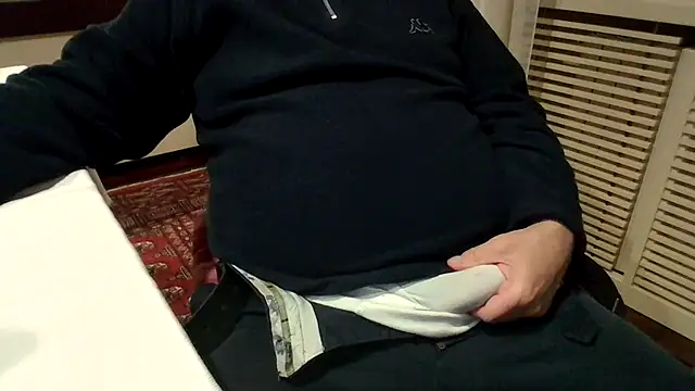 polloiw online show from 04-08-26, 08:53