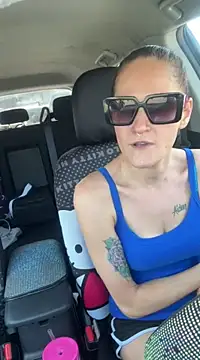 lolabunny9 online show from 03-14-25, 05:13