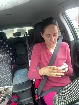 lolabunny9 online show from 03-17-25, 12:46