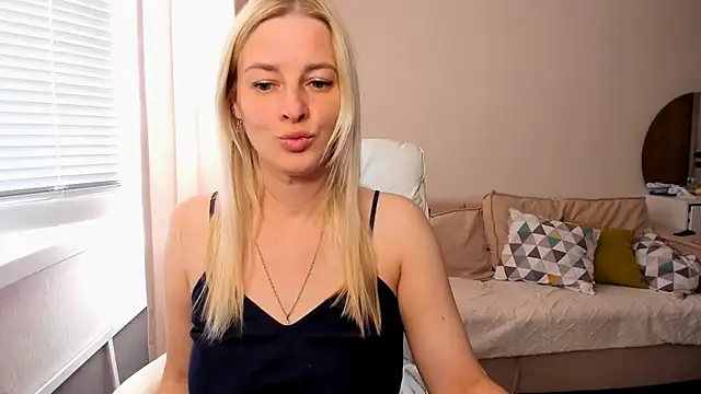 Snapshot of HILT_ON chatting on 06-10-26, 09:41 HILT ON online show from 06-10-26, 09:41