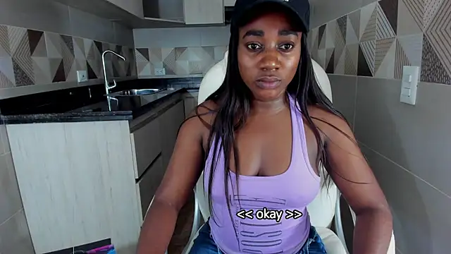 cristaaalclocks1 online show from 02-06-25, 07:29