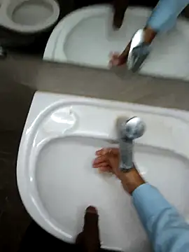 Snapshot of GUJJU_GUJARATI chatting on 11-04-25, 09:08 GUJJU GUJARATI online show from 11-04-25, 09:08