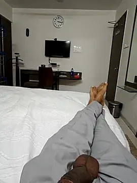 Snapshot of GUJJU_GUJARATI chatting on 02-19-26, 09:38 GUJJU GUJARATI online show from 02-19-26, 09:38