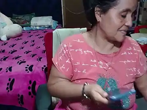 pervert mommy  online show from 02-14-25, 07:12