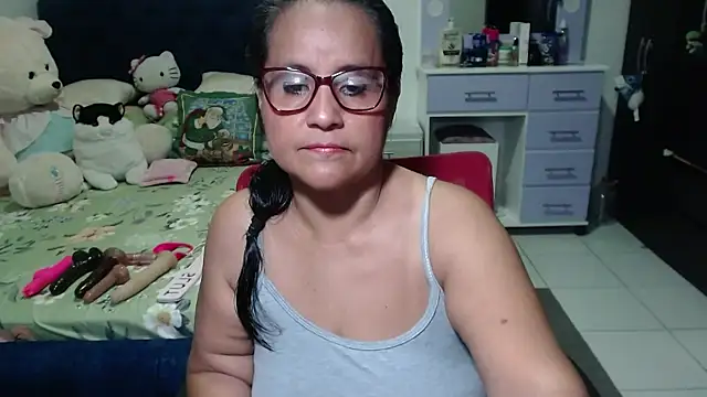 pervert mommy  online show from 12-02-25, 10:09