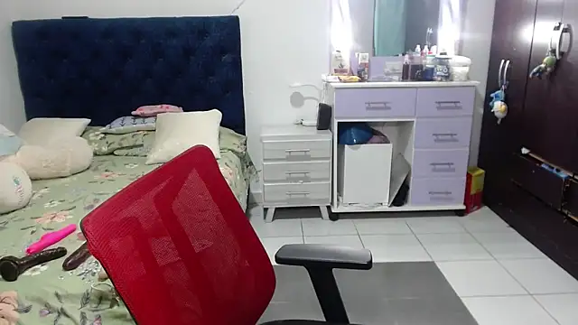 pervert mommy  online show from 02-23-26, 11:07