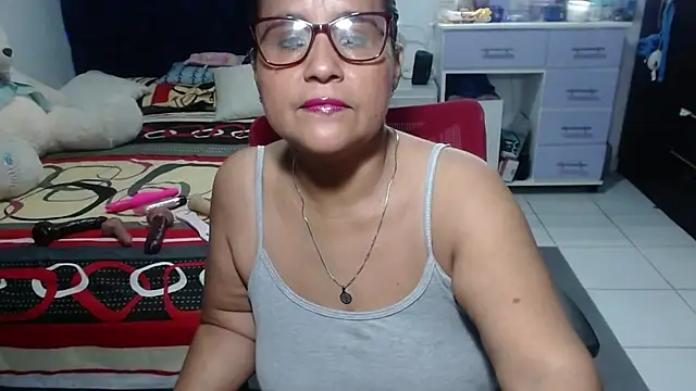 pervert mommy  online show from 04-04-26, 10:57