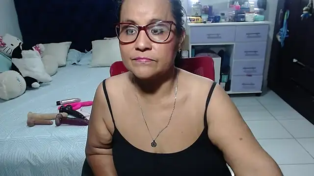 pervert mommy  online show from 05-15-26, 10:33