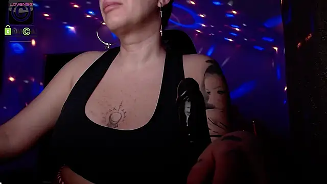 SonyaDevon online show from 04-02-26, 05:05