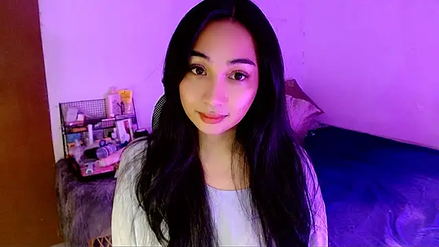 SweetLilly 18 online show from 12-15-25, 03:44