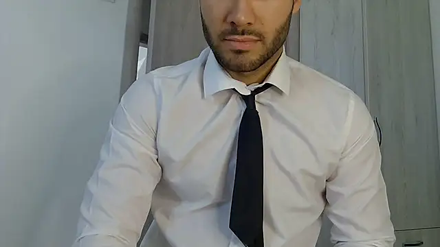 Justynn1 online show from 05-30-26, 04:53