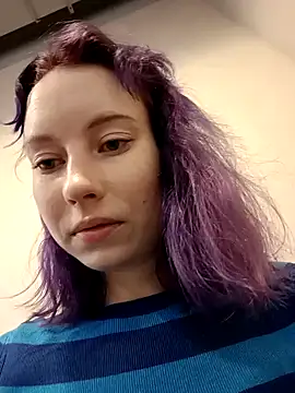 Frost foxy online show from 01-10-25, 07:14