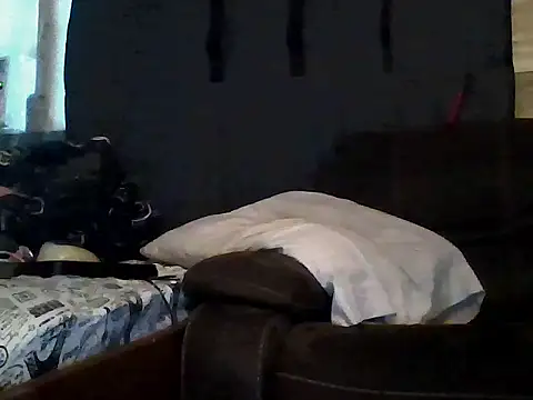 Snapshot of Sitonmyface2020@xh chatting on 10-20-25, 09:37 Sitonmyface2020xh online show from 10-20-25, 09:37