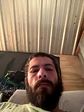 Snapshot of Sitonmyface2020@xh chatting on 10-27-25, 01:31 Sitonmyface2020xh online show from 10-27-25, 01:31