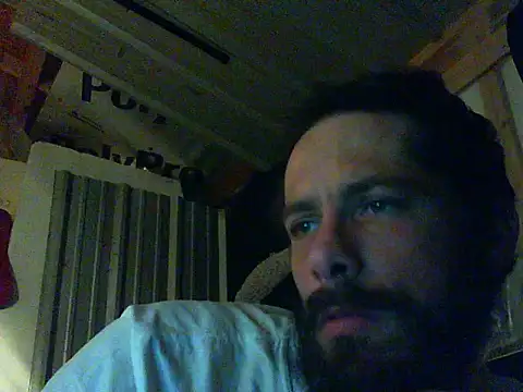 Snapshot of Sitonmyface2020@xh chatting on 11-01-25, 06:15 Sitonmyface2020xh online show from 11-01-25, 06:15