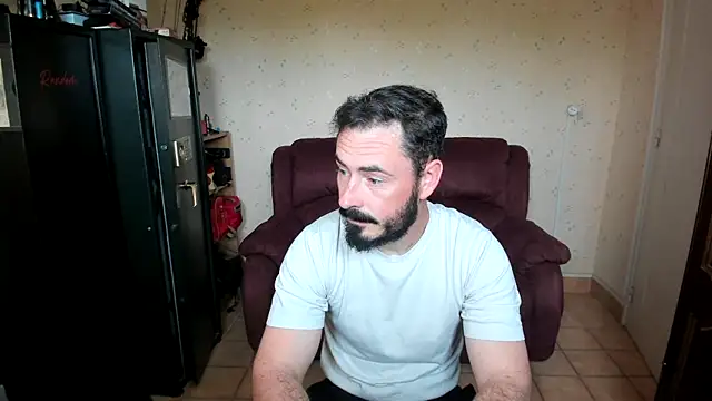 Snapshot of sojuxxx chatting on 04-13-26, 07:47 sojuxxx online show from 04-13-26, 07:47