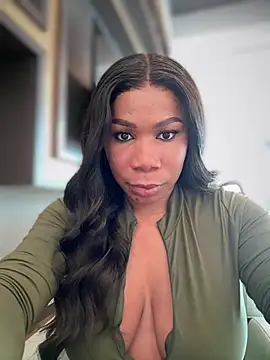 Belle    online show from 03-08-25, 10:56