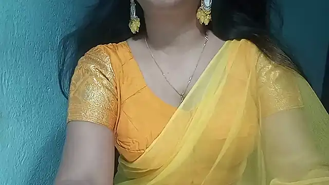 Snapshot of YourModhu chatting on 12-25-24, 06:09 YourModhu online show from 12-25-24, 06:09